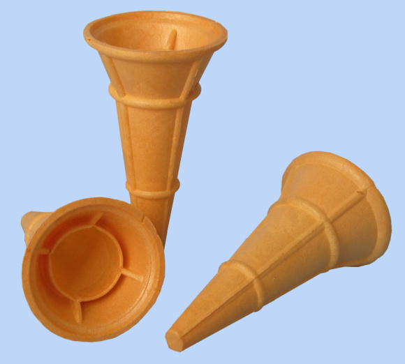 small cone with rim